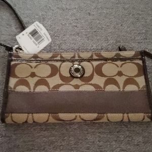 Coach brand new wristlet with tags
